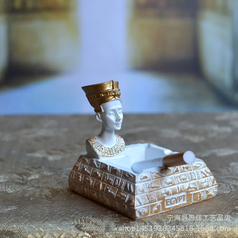 Egyptian Pyramid Queen Ashtray, European-style Living Room, Fashionable KTV Decorative Piece, Unique Men's Gift