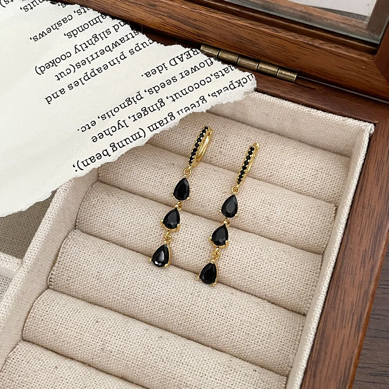 Classic simplicity Crystal Water Drop Inlaid Fashion earrings for women Trendy Long Earings charm banquet Jewelry Gifts