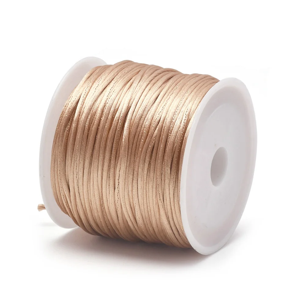 1,5 mm ambachten satijnen rattail koord string van nylon voor Chinese knoop, macramé, trim, sieraden maken 24 yards