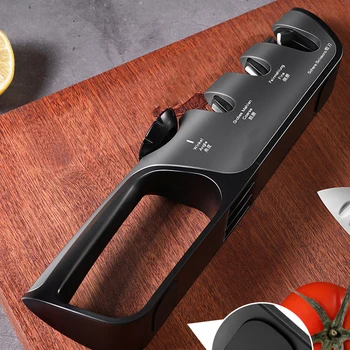 5-in-1 Knife Sharpener 1