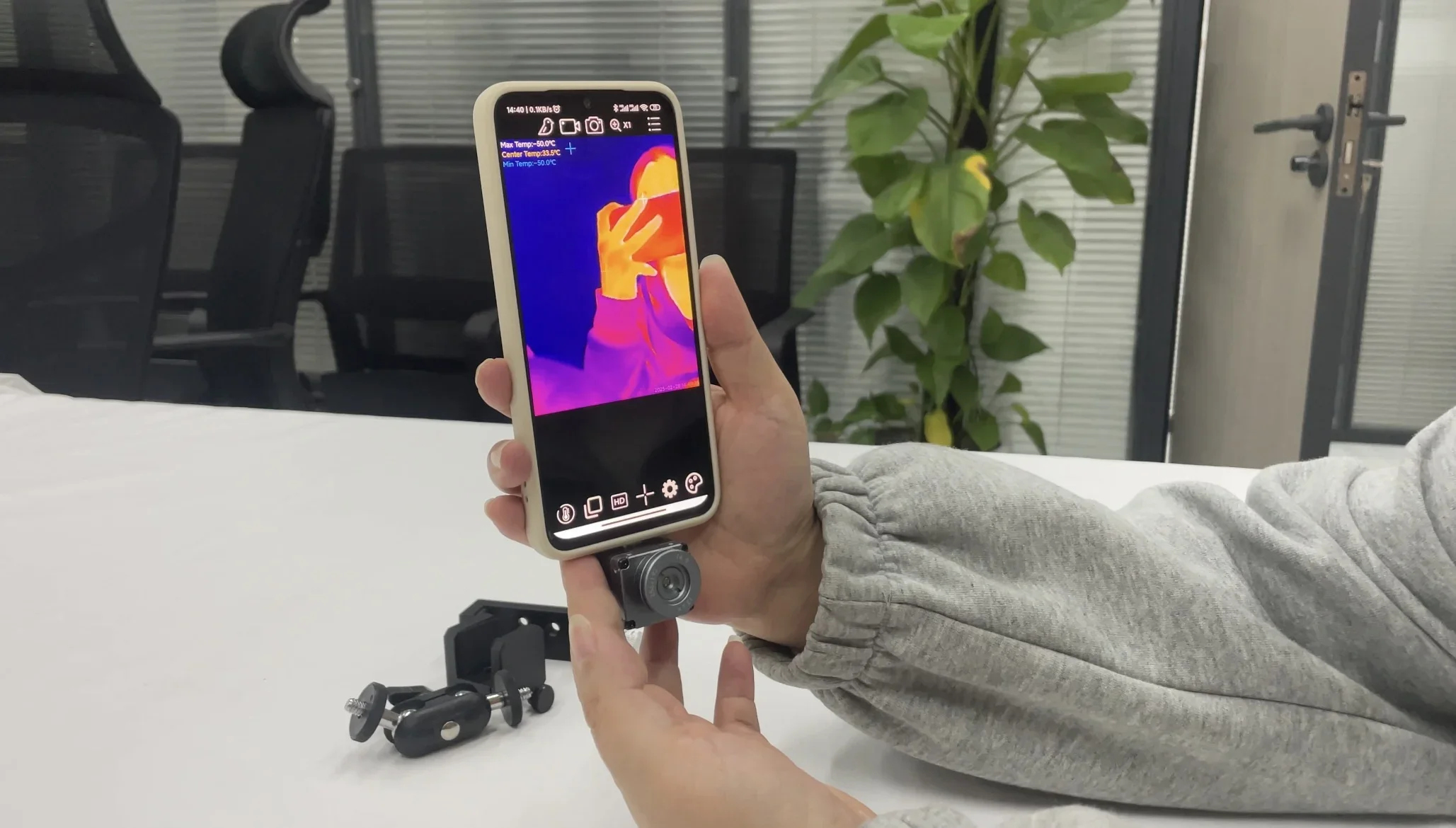 256*192 Android Type-C Thermal Imager Camera Module Mobile and PC Thermal Imaging for Solar Panel Power Device Fault Detection