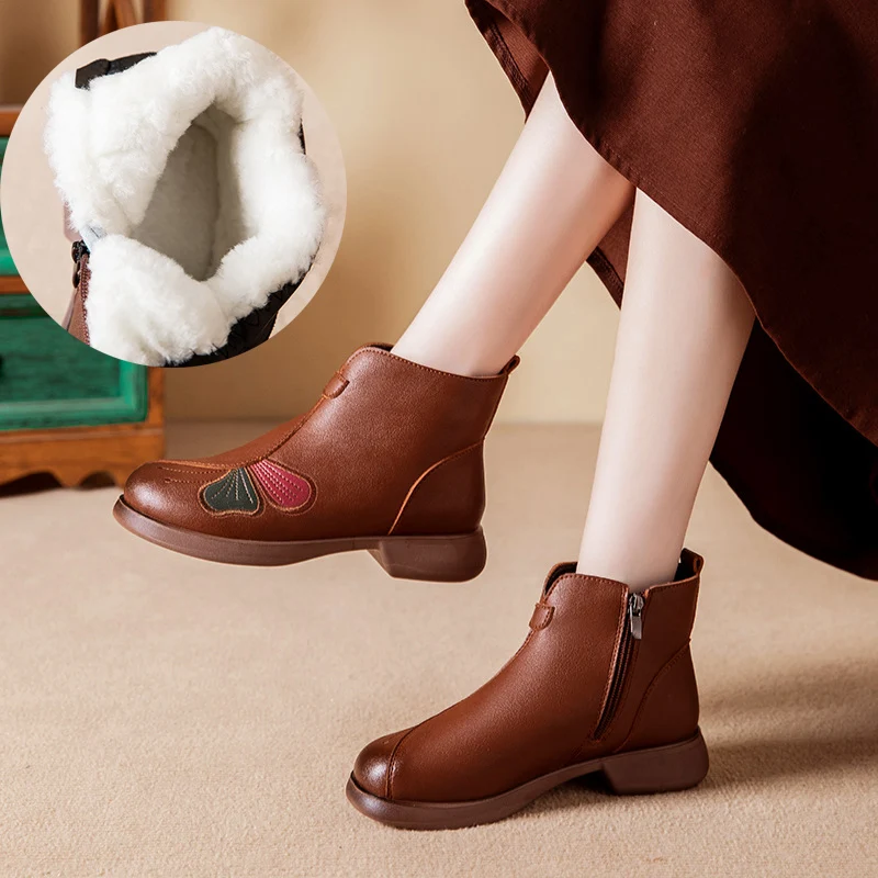 Sheep Fur Winter Shoes Women Snow Boots Warm Plush Flat Ladies Ankle Boots Winter Mother Shoes Plus Size 42 D674