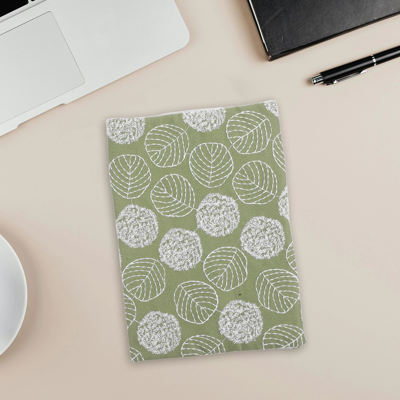 ผ้าปกหนังสือผ้าขนาดใหญ่ปรับได้ล้างทำความสะอาดได้สำหรับผู้หญิงปกแข็ง