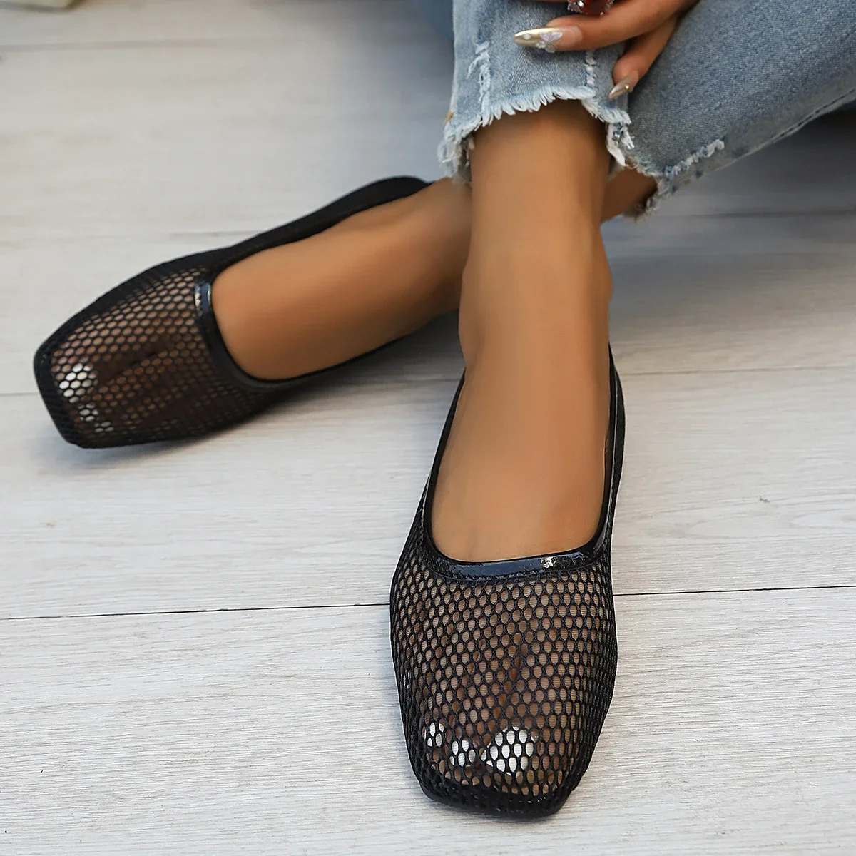 Women's Casual Breathable Mesh Shoes Comfortable Flat Bottom Lightweight Slip-On Square Head Hollow out Black Synthetic Leather