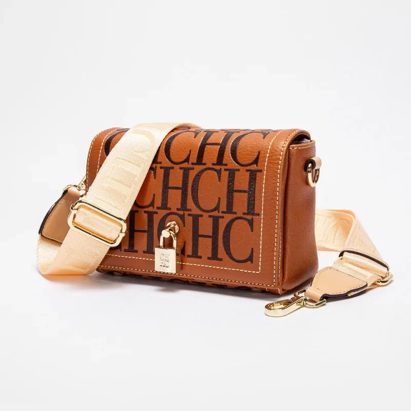 Fashion Design Model Metal Accessories Buckle Women's Shoulder Bag Luxury Brand 2025 New Fashion Solid Colour Printed Head Bag image 2