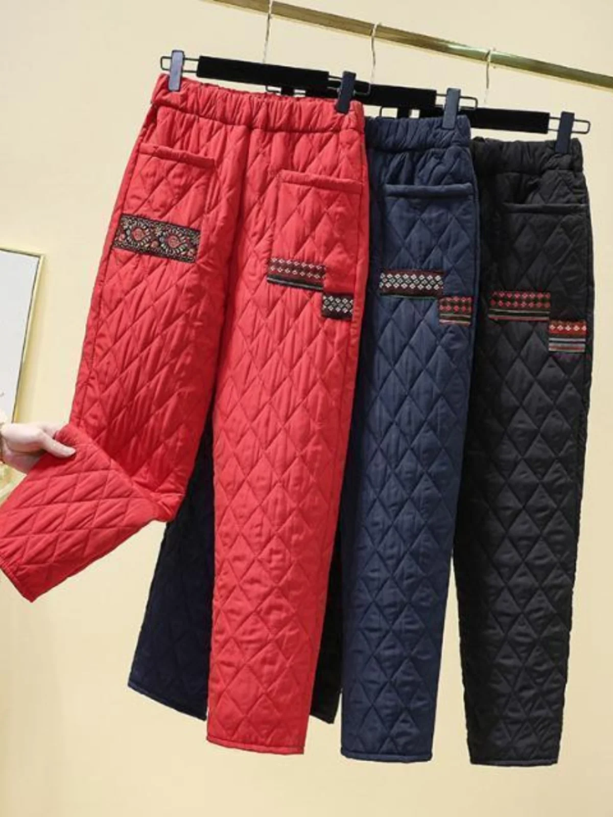 

Thickened Cotton Pants Women's Winter Outerwear Warm Harlan Trousers Retro Diamond Pattern High Waist Nine Points Polyester F...