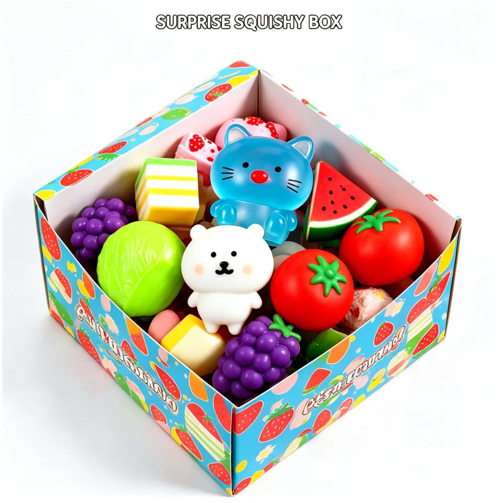 

More than 100 varietiesSeasonal Limited Blind Box SquishyMystery blind box