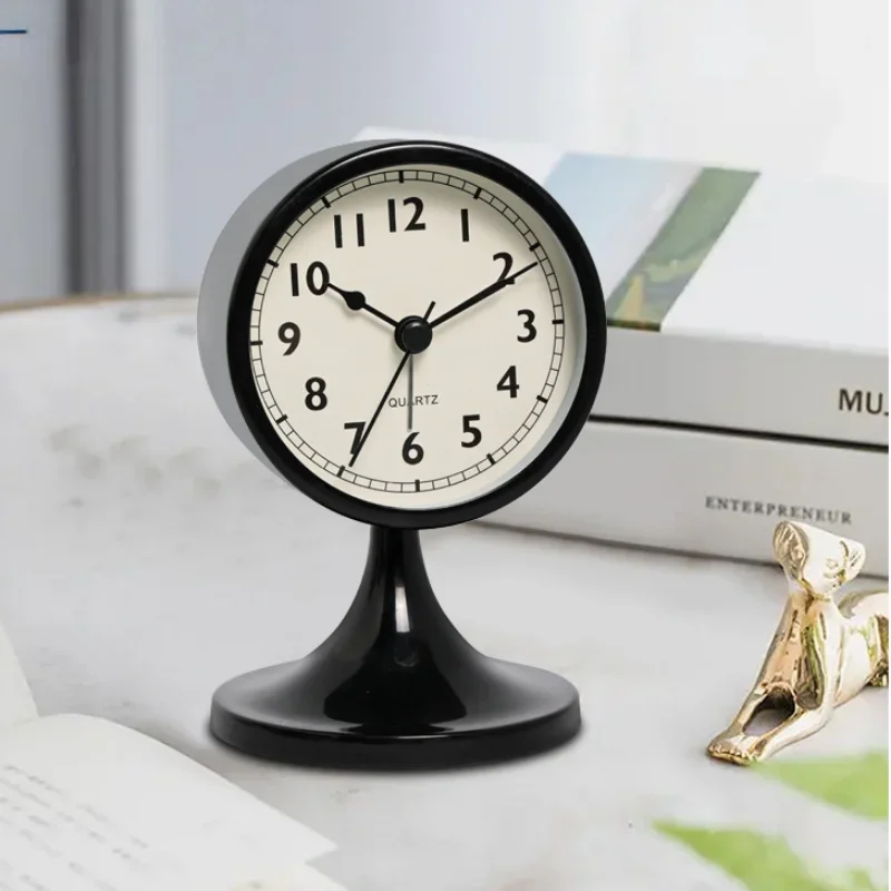 

Nordic Creative Metal Alarm Clock Silent Luminous Quartz Watch Children Students Wake Up Bedside Clock Table Decoration Watches
