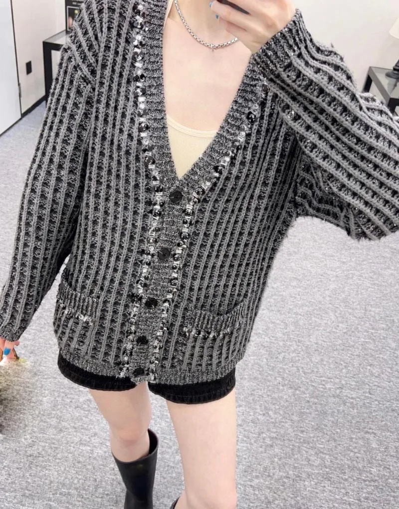 2024 Autumn/Winter Women's Heavy Crafted Splicing sequined Wool Yarn V-neck Cardigan New Fashion H-shaped Knitted Jacket