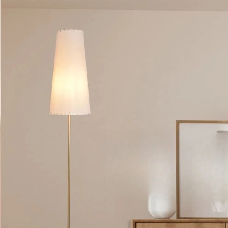 

New design European floor lamp simple living room bedside creative corner floor lamp