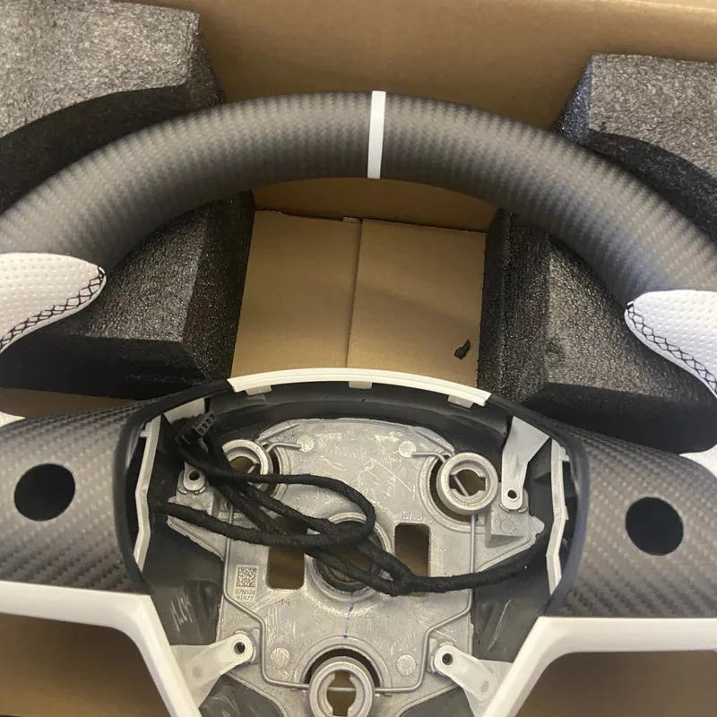 Customized Steering Wheel Model Y 350mm Leather Real Carbon Fiber Yoke Handle Steering Wheel For  Model 3