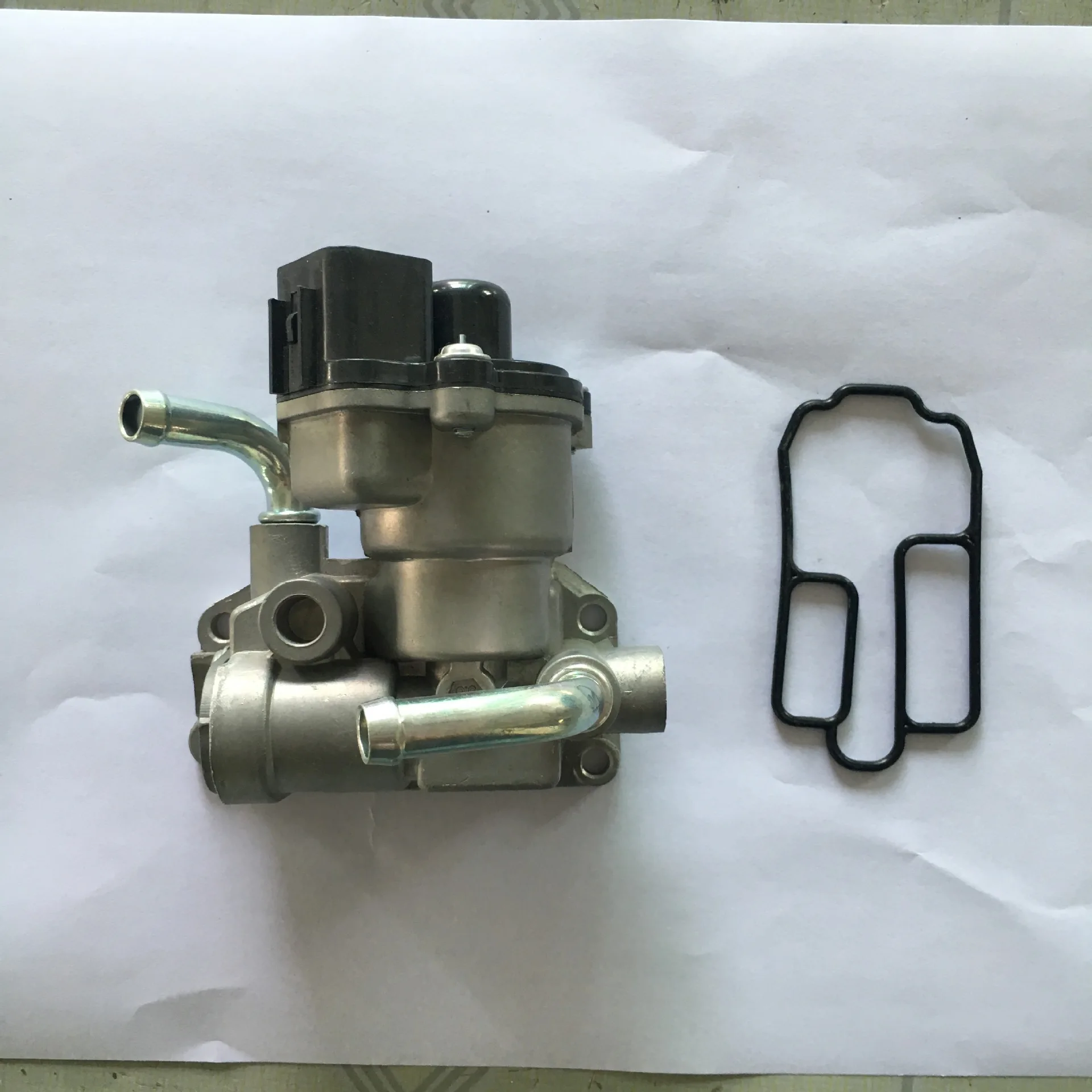 Automotive Parts Idle Motor Control Valve  MD614921