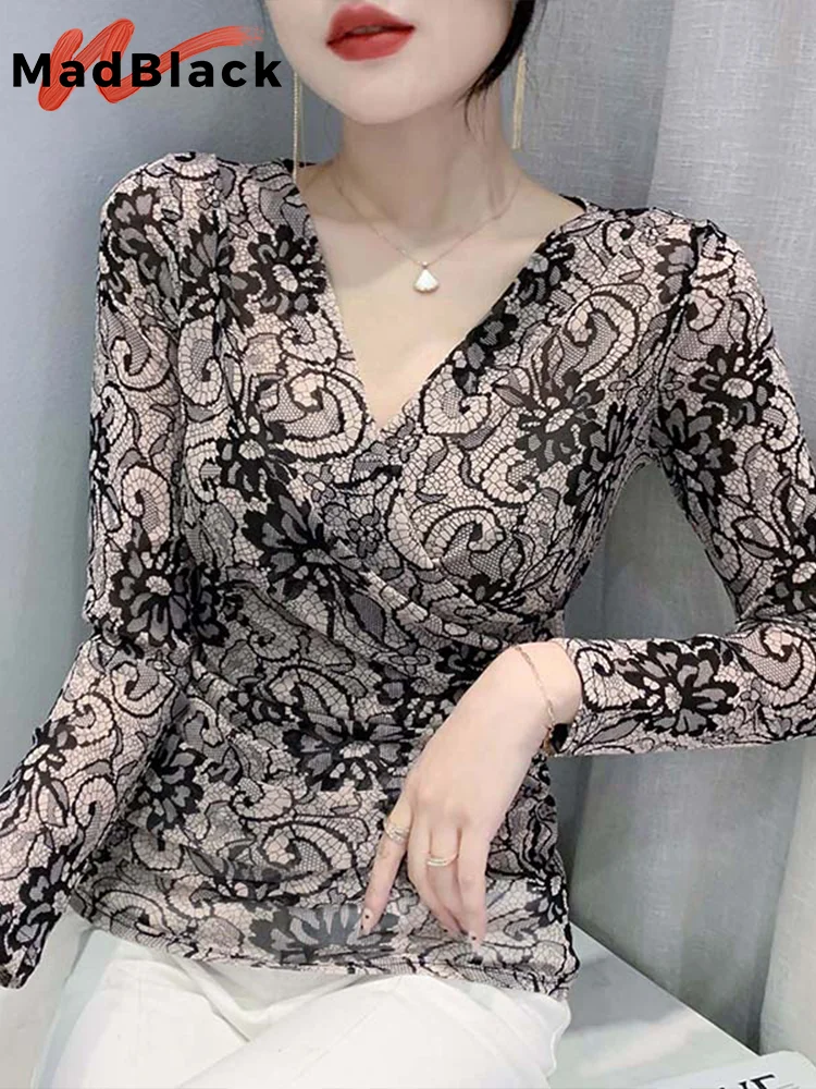 

MadBlack Spring V Necks T-Shirt Double-Layed Mesh Sexy Floral Printing Tshirts Women Tops Long Sleeve Tees T31614Z