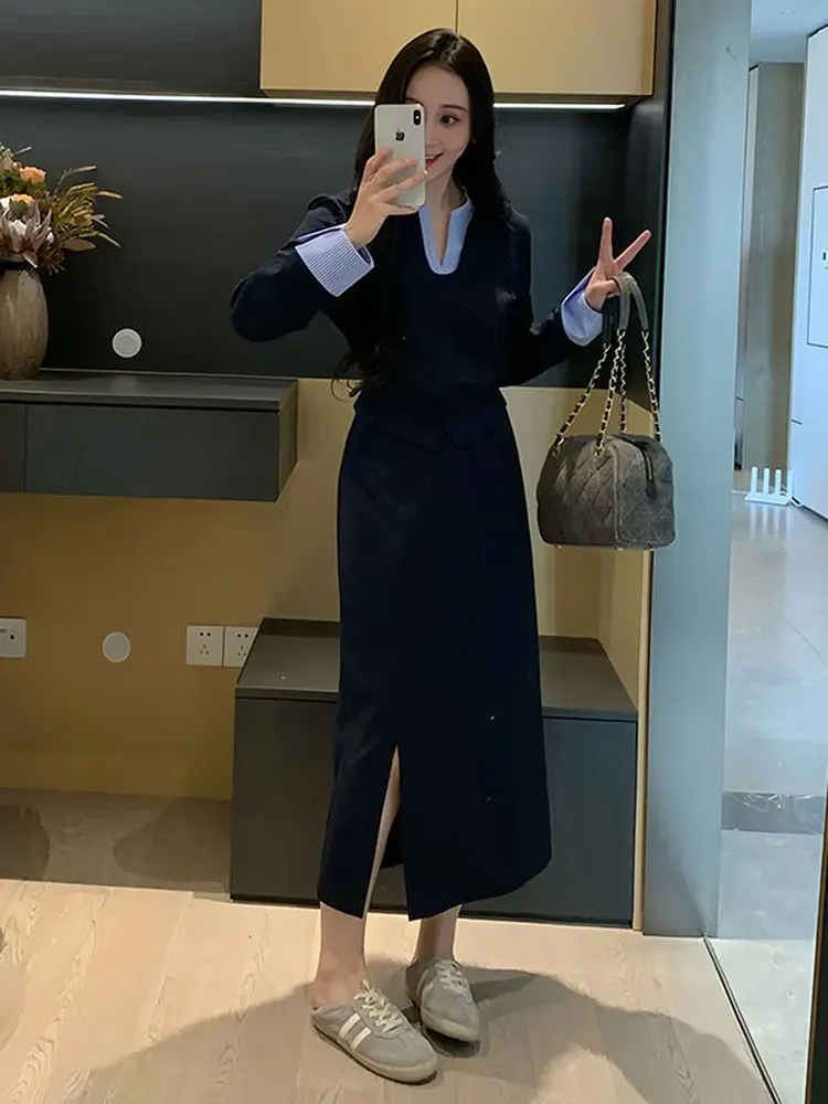 plus Size Casual Stripe V-Neck Top And Half Skirt Two-Piece Set Women Slimming Early Autumn Complete Matching Set
