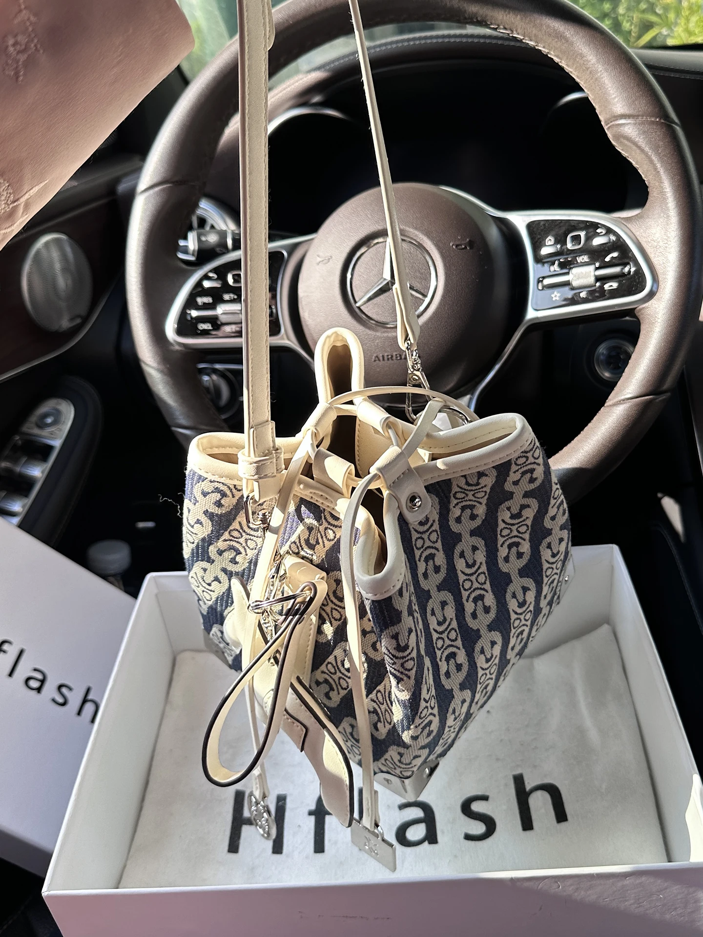 borsa-a-tracolla-da-donna-hfla-con-catena-elegante-borsa-a-spalla-con-motivo-a-catena-borsa-a-mano-sottile-per-il-pendolarismo-in-morbida-pelle-stile-vintage