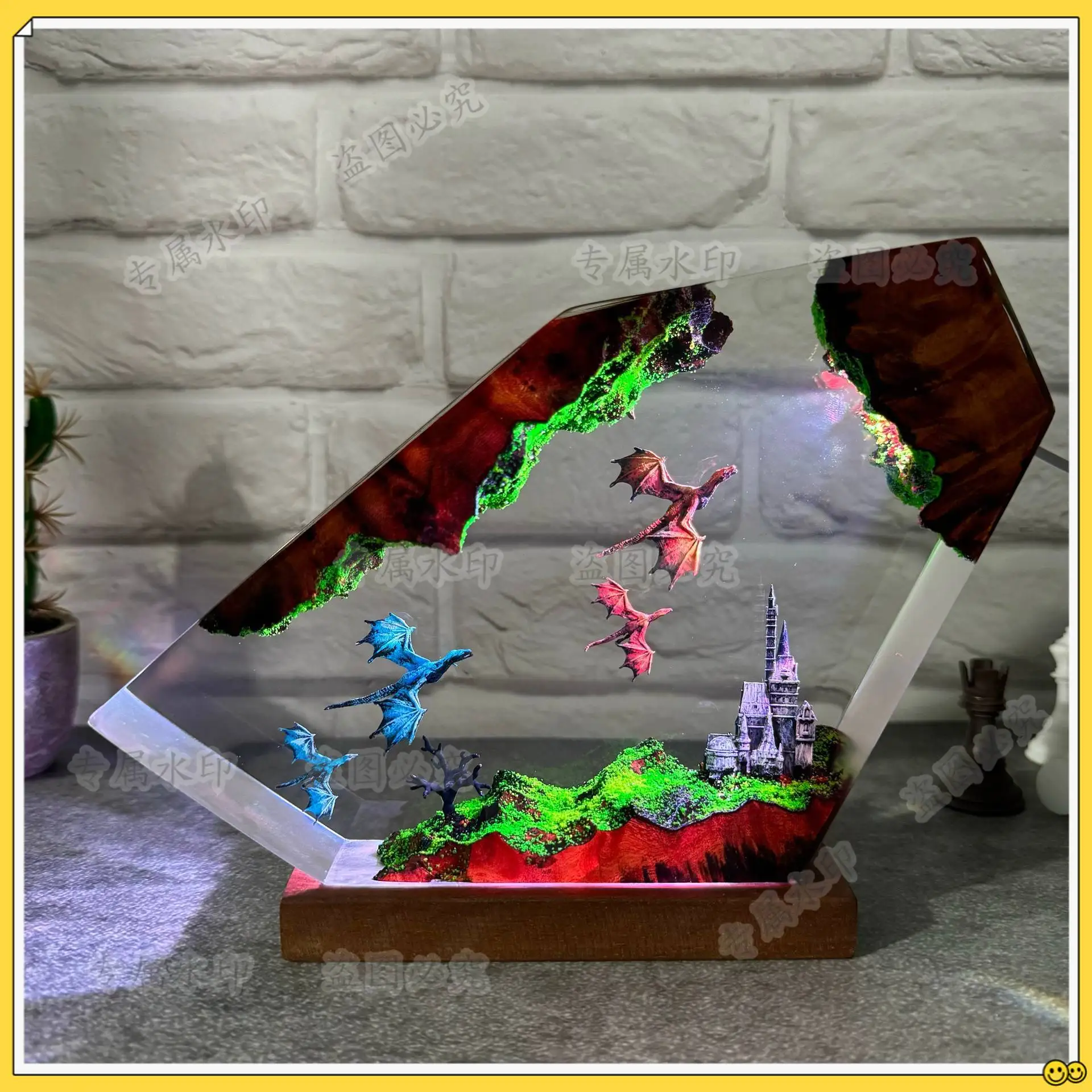 

Flying dragon resin night fire dragon and ice dragon resin art craft resin gifts exquisite home decoration