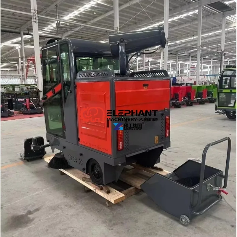 Hot Sale Road Street Sweeper Car Automatic Cleaning Machine Road Sweeper Ride on Industrial Floor Sweeper