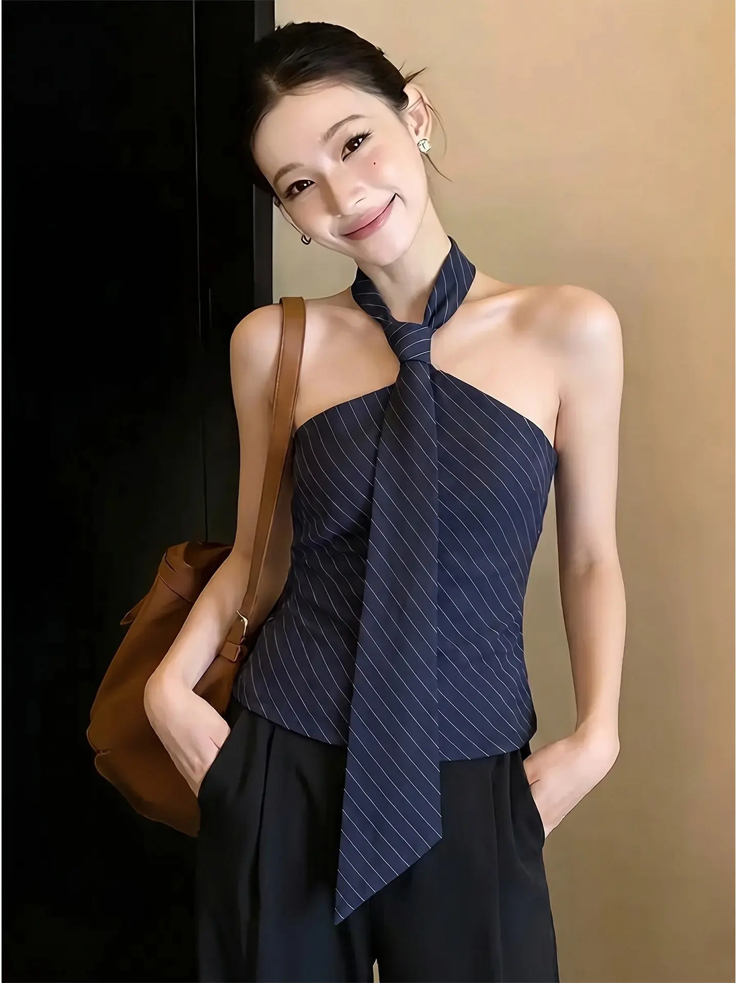 Sweet And Spicy Shoulder Bared Striped Tube Top Summer Design Hanging Neck Strap Small Batch Women's Shirt Casual Commute Style