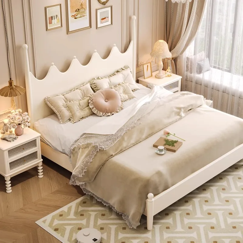 Letto francese leggero personalizzabile in legno massello