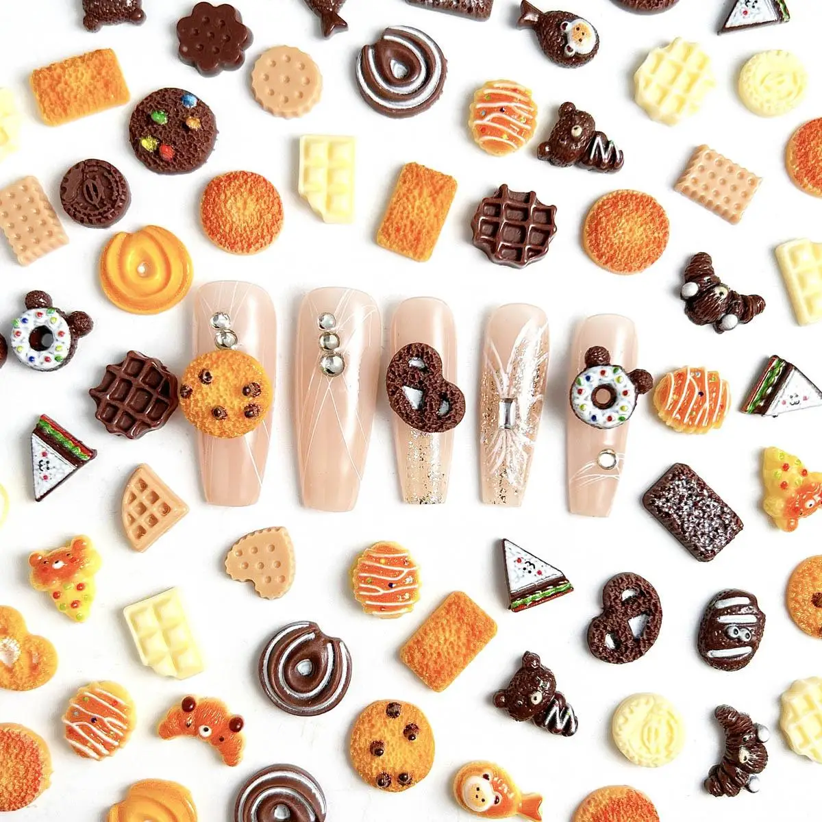 Random Mixed Resin Simulated Cookies Chocolate Sandwiches Nail Charms 3D Kawaii Cookies Croissants Bread Nail Art Decorations