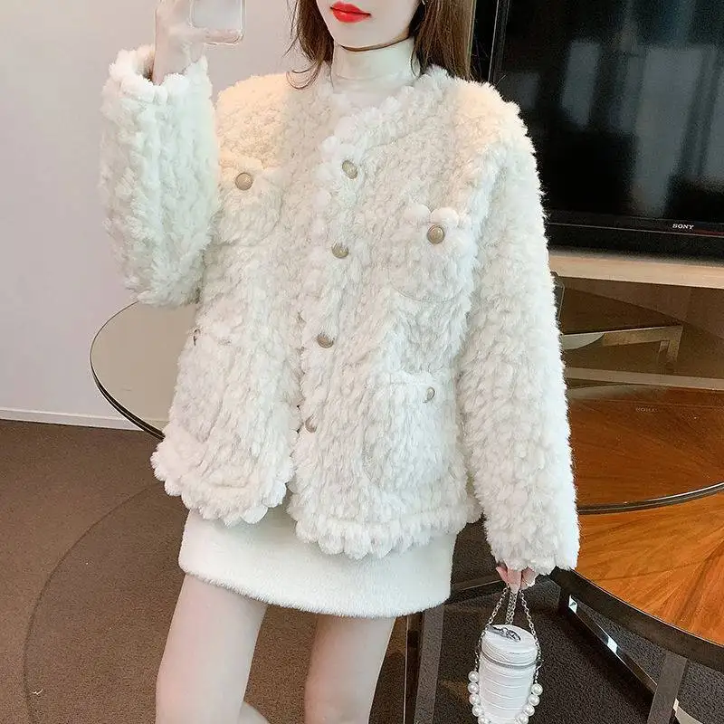 Sweet Rabbit Fur Plush Coat Women's 2024 Winter New Thickened Fashion Temperament Trend Female Jacket