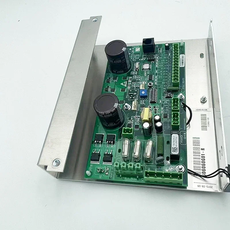 New Elevator Door Motor Control Board KM606060G01 Spare Parts KM606060G01