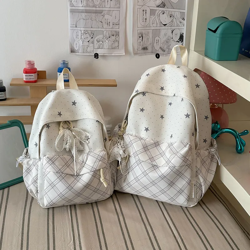 Korean-style fresh and cute starry backpack for female students, high aesthetic valueinsUnique plaid shoulder bag for junior hig