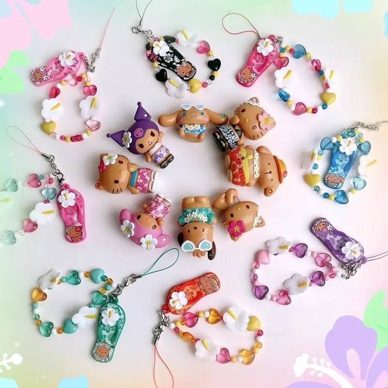 

Hot Sanrio Sunbathing Series Mystery Box Hellokitty Sunbathing Hawaii Black Ornament Kawaii Hanging Chain Blind Box Decoration