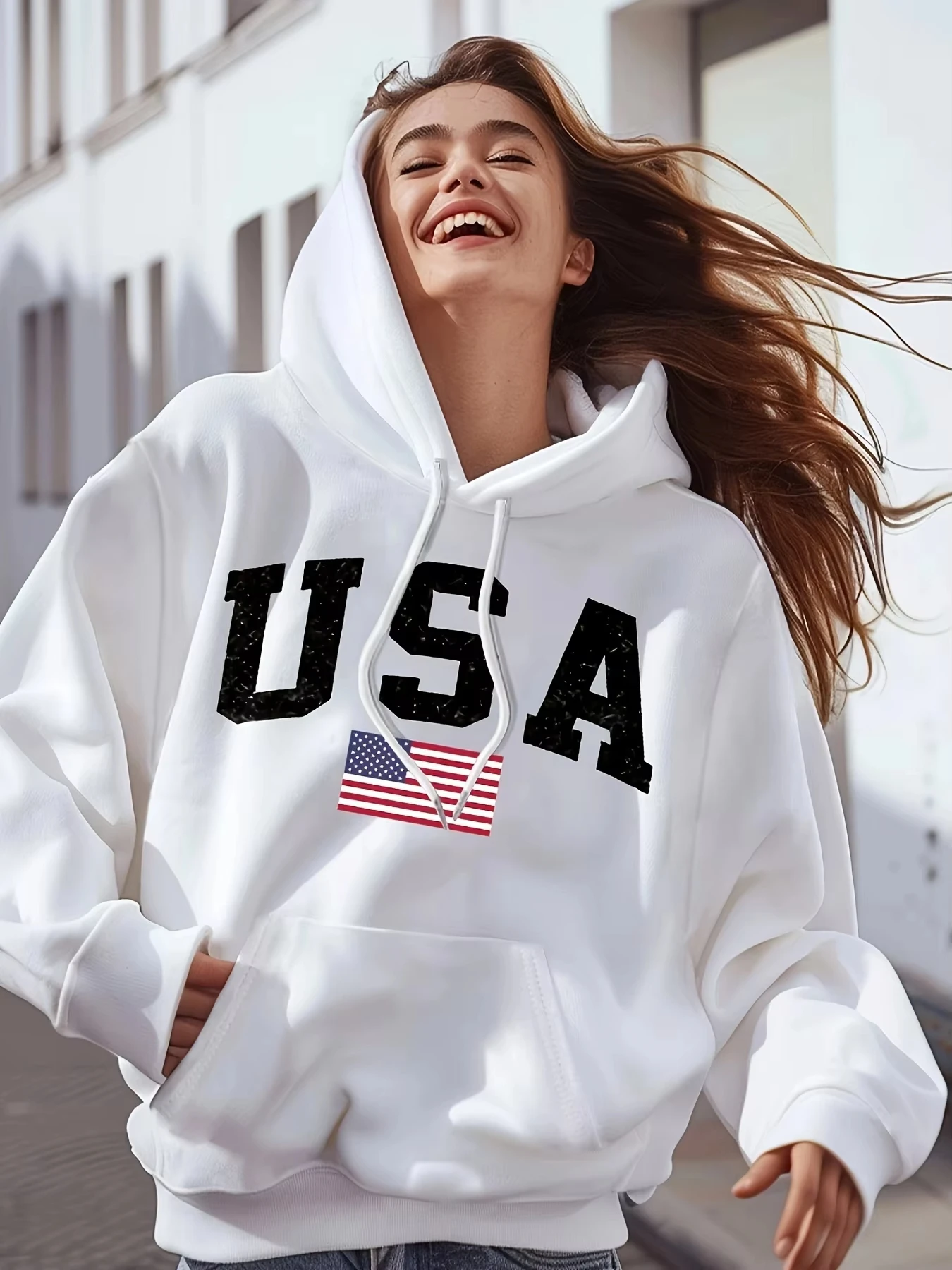 

Женская толстовка с принтом флага США, повседневный пуловер с капюшоном и длинными рукавами на осень/зиму со смелыми надписями и дизайном американского флага