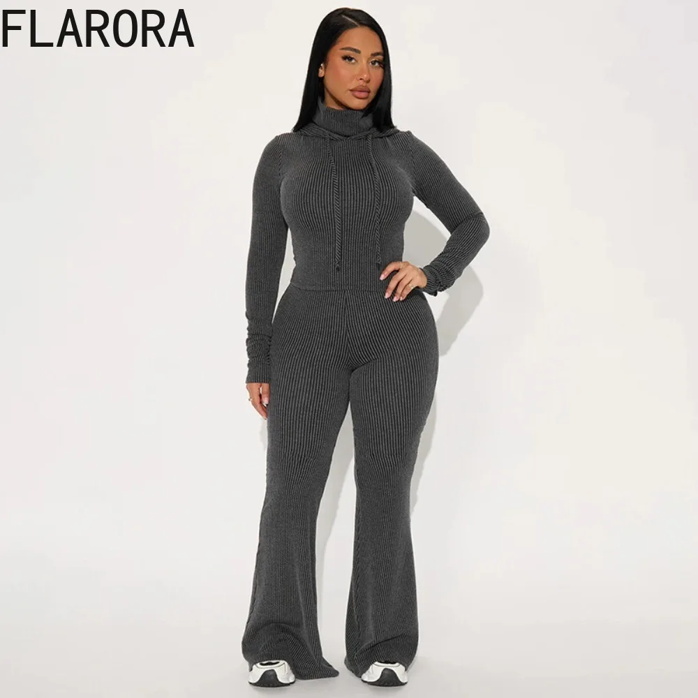 FLARORA 가을 캐주얼 스포티 2피스 세트 여성용 스트라이프 긴팔 후드 풀오버와 플레어 팬츠 패션 스트리트 트랙수트