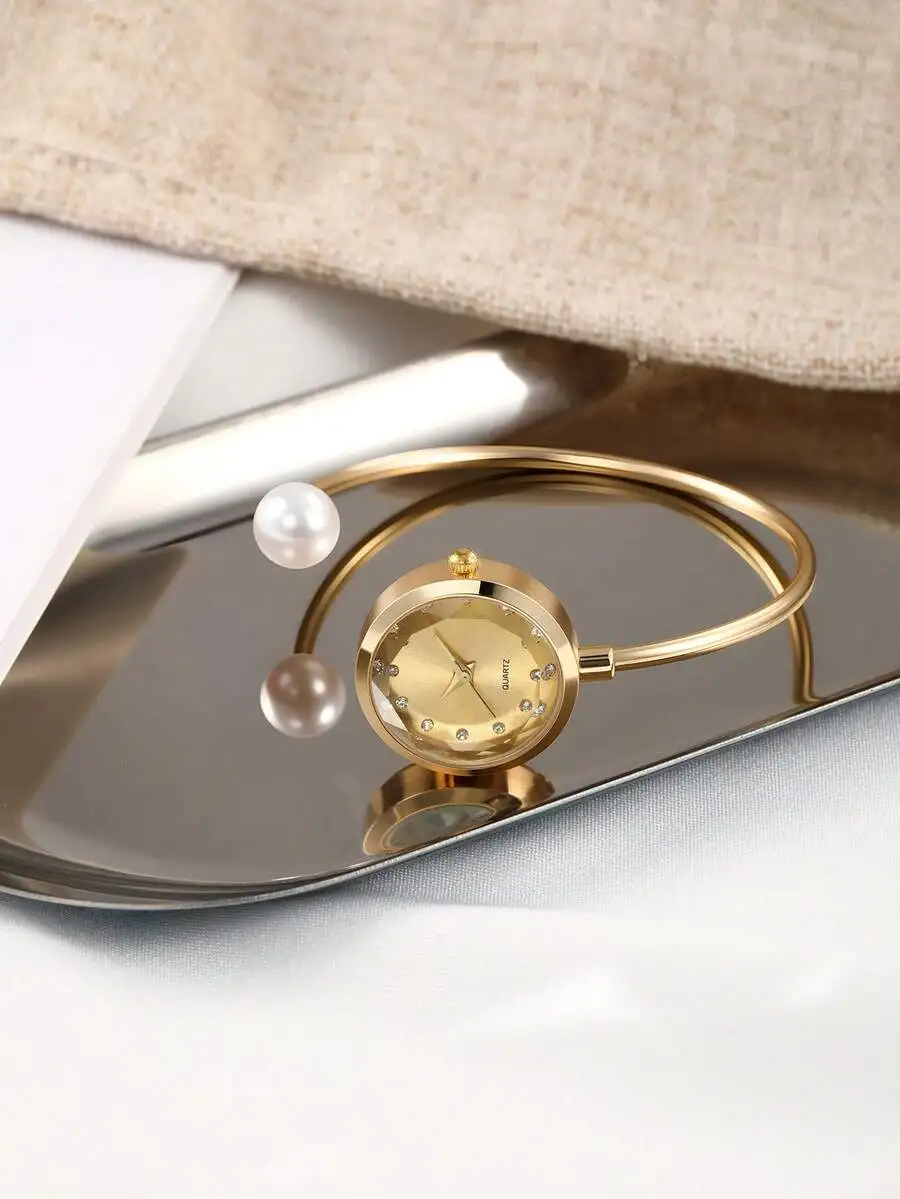 

Women's Fashion Minimalist Style Rhinestone Round Dial Bracelet Watch, With 1 Large Pearl, Quartz Movement, Bracelet Design,
