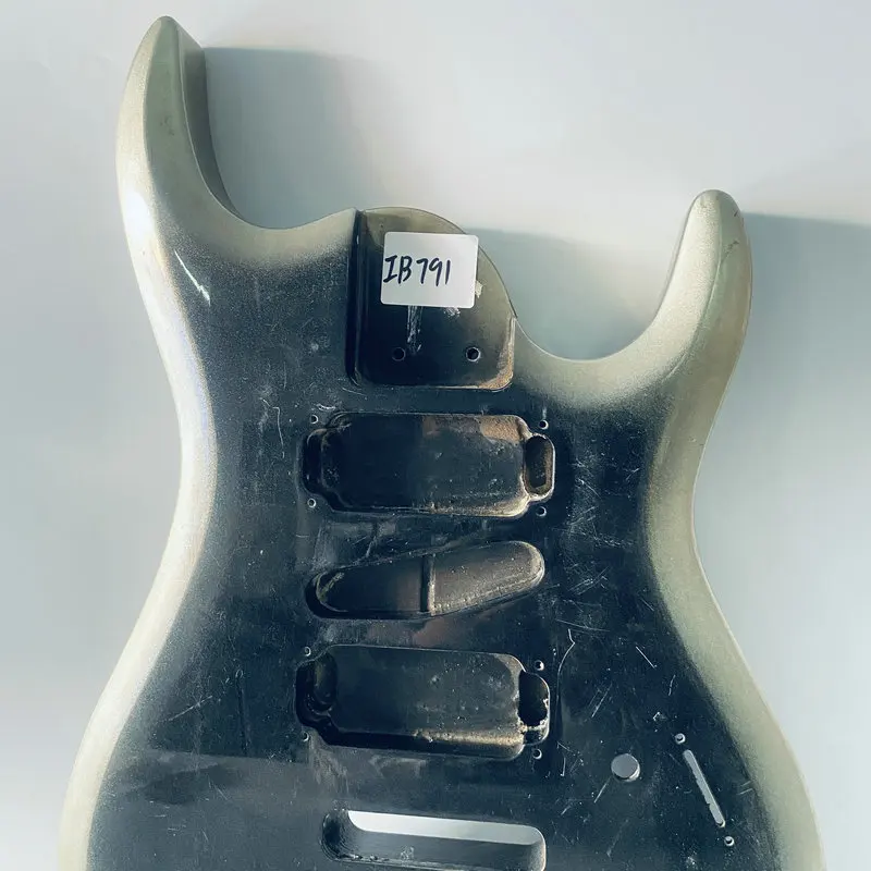 IB791 Silver Color Edge Black 7 String Electric Guitar Body Unfinishing in Solid Basswood HSH Pickups for Replace DIY Damages