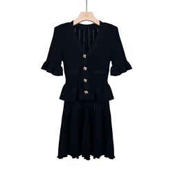 Luxury Single Breasted Short Sleeve Beading Diamonds Knitted Sweater Dress Women