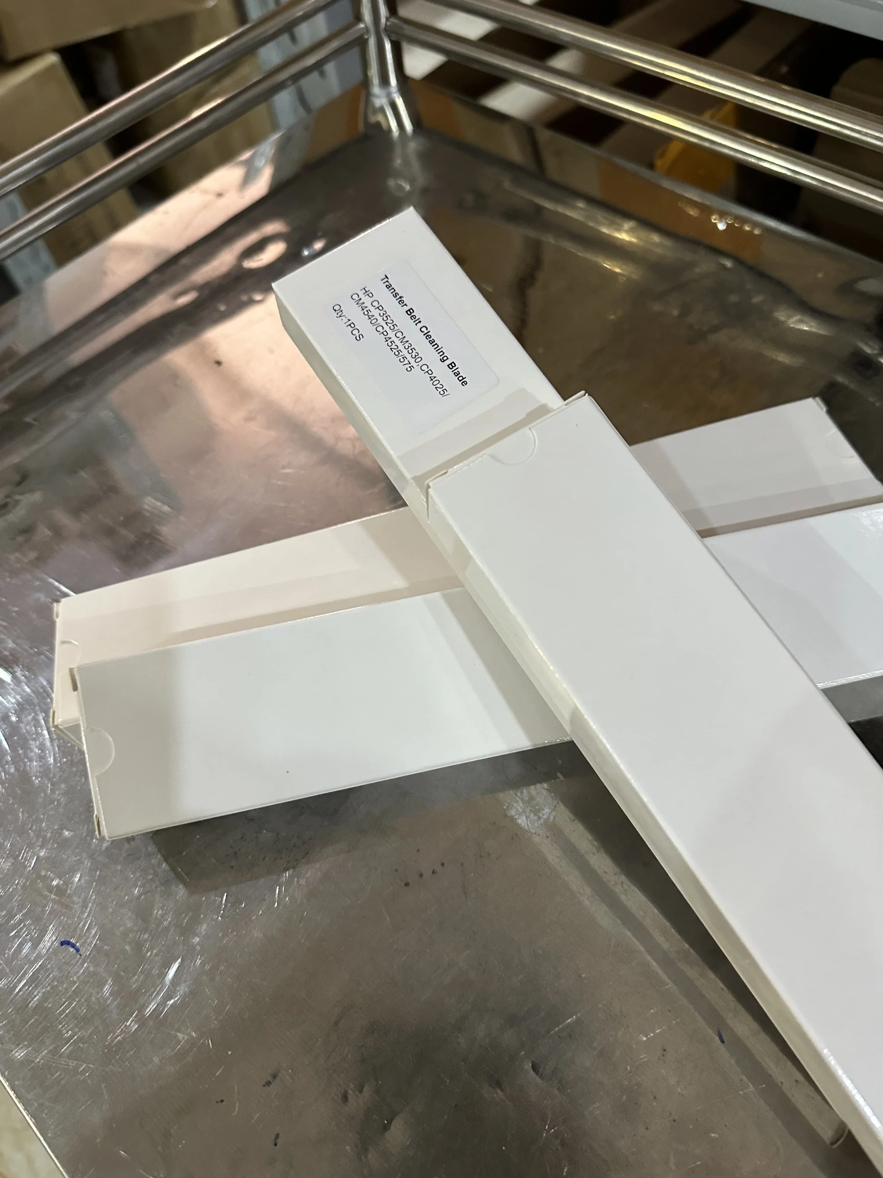 

1X CC468-67907 Transfer Belt Cleaning Blade for HP CM3530 CP3520 CP3525 500 Color M551 M570 M575 CM4540 CP4025 CP4525 M651 M680