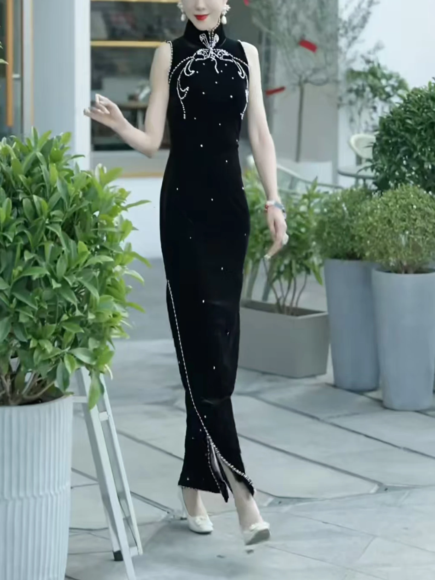 

Ретро-платье ципао в китайском стиле из бархата с бисером, приталенное, без рукавов, с высоким разрезом, для повседневной носки, теплое