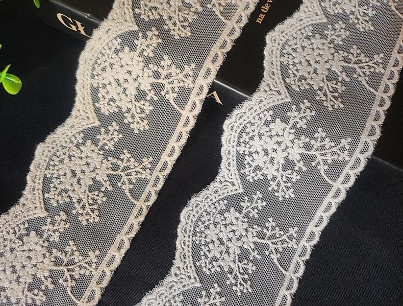 New 2yard/Lot 6.5cm wide Snowflake Cotton/Rayon Material Embroidered Lace Trims Home Fabric Overlock Wave Hem Accessories SC174