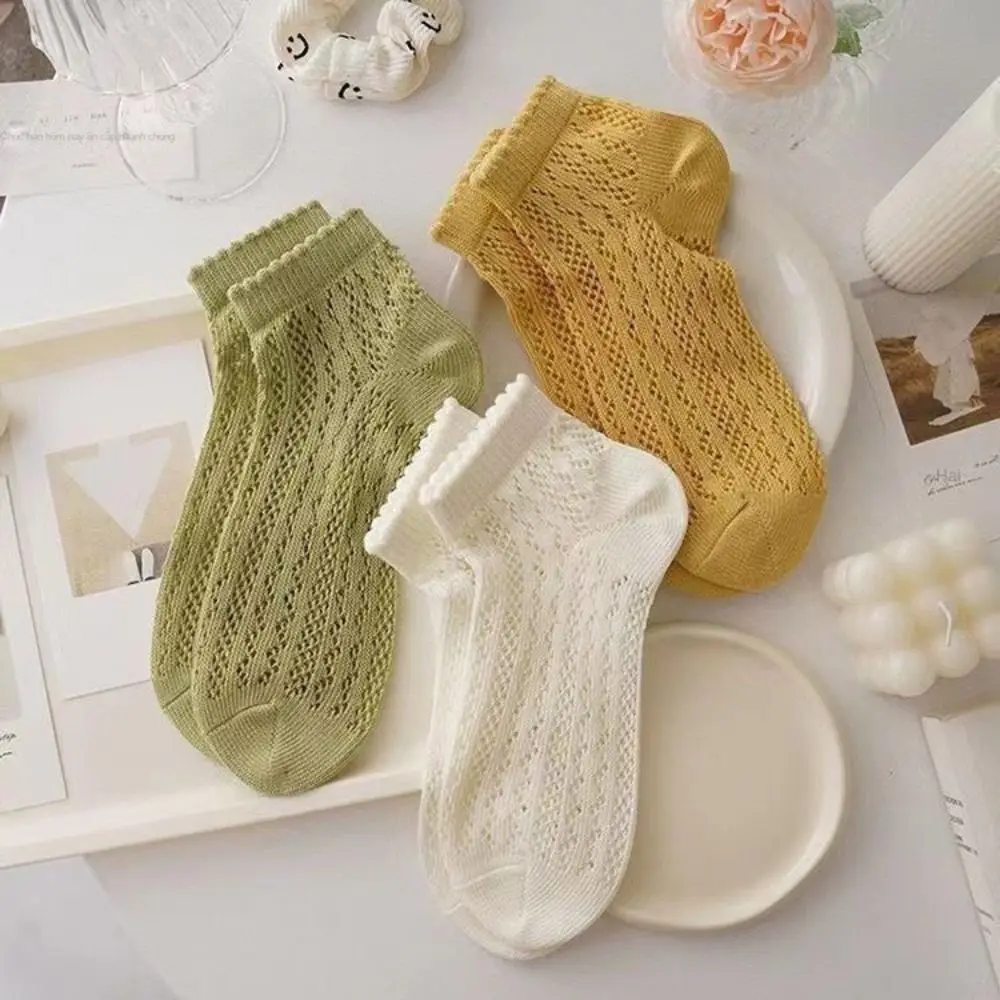 1 pair New Summer Thin Section Socks Women Girl Fashion Hollowing Out Cotton Socks Breathable Ankle Sock Shallow Mouth Socks