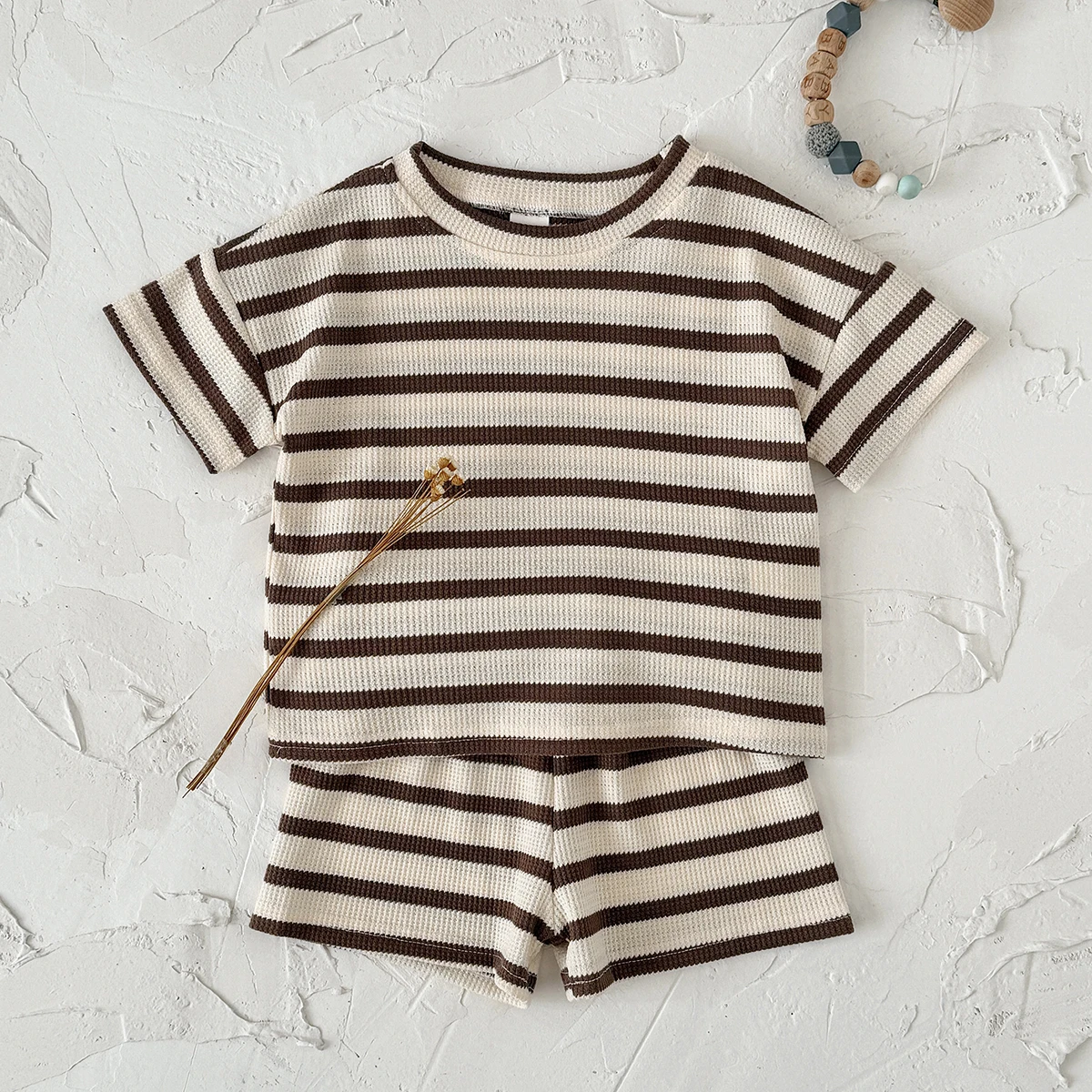Baju Bayi Musim Panas Warna Krem Set Celana Pendek T-shirt Bergaris Anak Laki-laki Set Celana Pendek Rompi Anak Perempuan Bernapas 0-3 Tahun