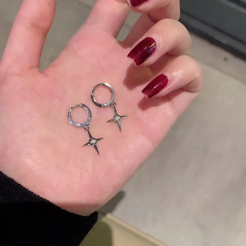 Egirl-pendientes colgantes con estrellas de Metal para mujer, arete de Color plateado estilo gótico Harajuku Y2K, accesorios de joyería EMO