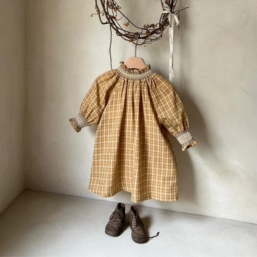 2026 Spring New Baby Girl Long Sleeve Casual Dress Girls Vintage Plaid Dress Kids Lace Collar Princess Dress Infant Clothes