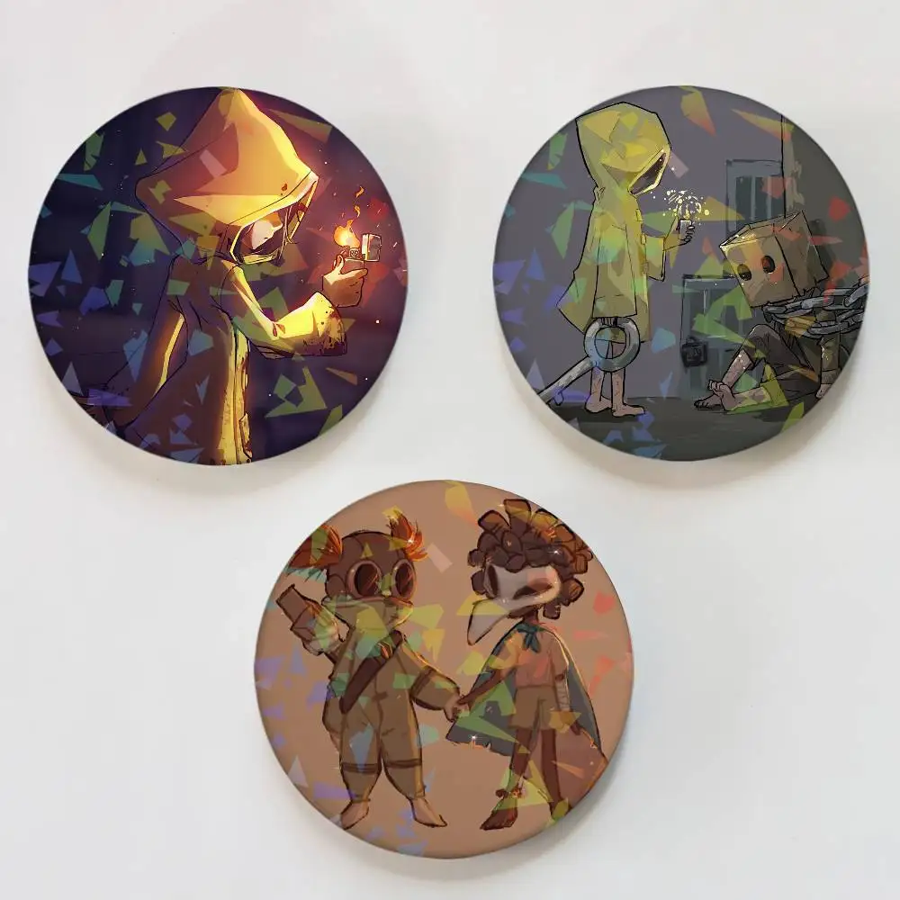 Spiel L-Little Nightmares Runde Laser Abzeichen Brosche Kleidung Rucksack Zubehör Revers Dekoration Geschenk