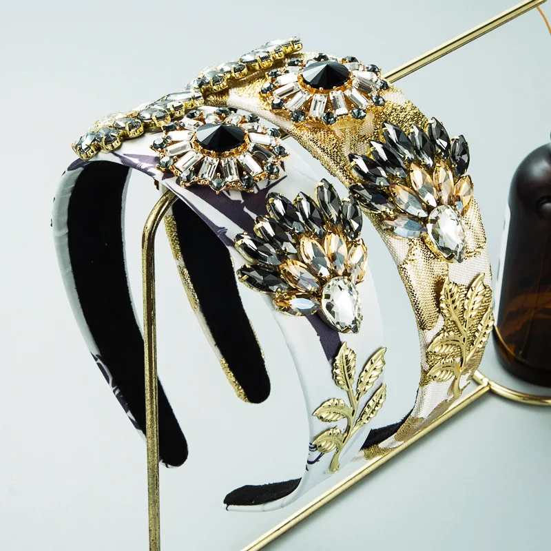 

Heming headband cross-border supply wholesale Baroque super flash crystal flower headband retro alloy leaf wide edge hair access