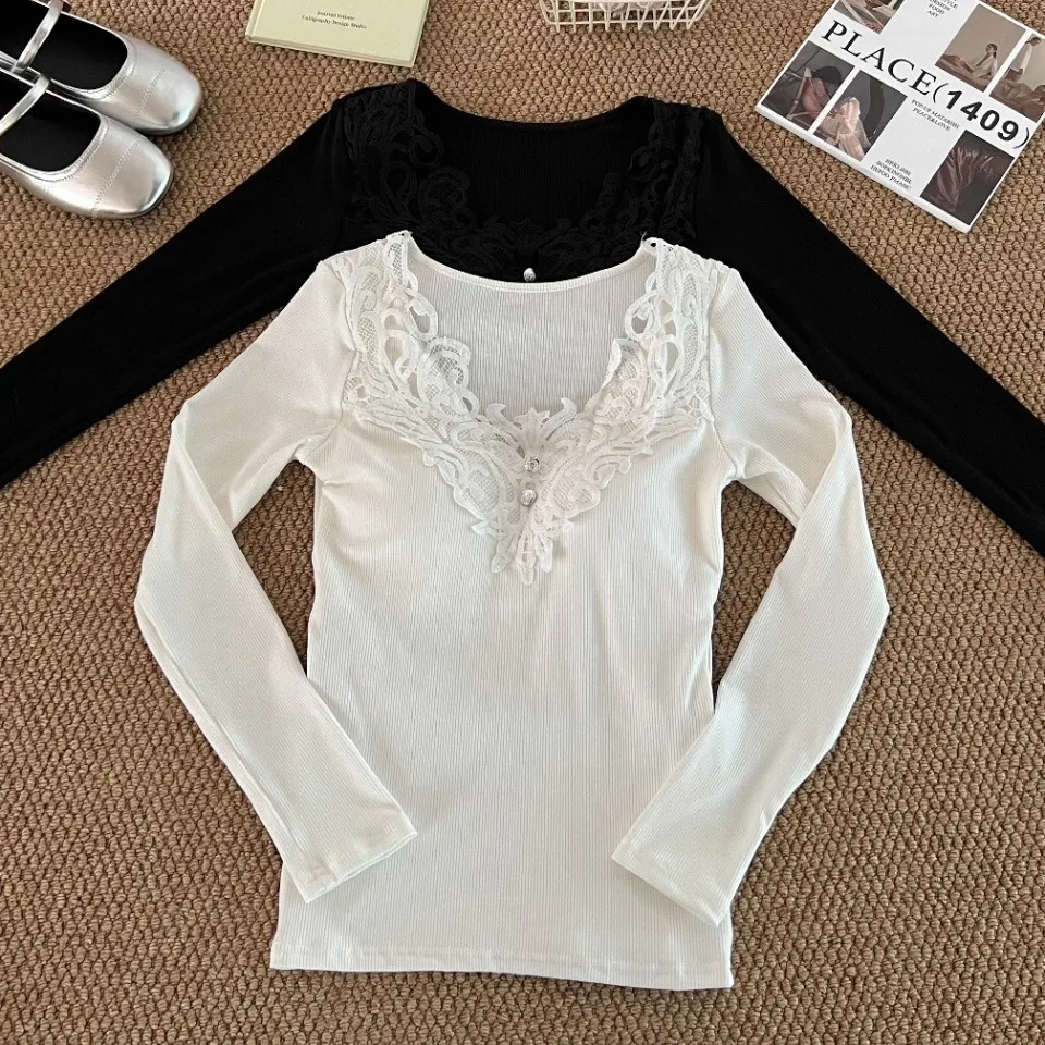 Sweet Style Long Sleeve Embroidered Fleece V-Neck Women's T-Shirt Slim Fit Fixed Band Chest Pad Top for Autumn Commute