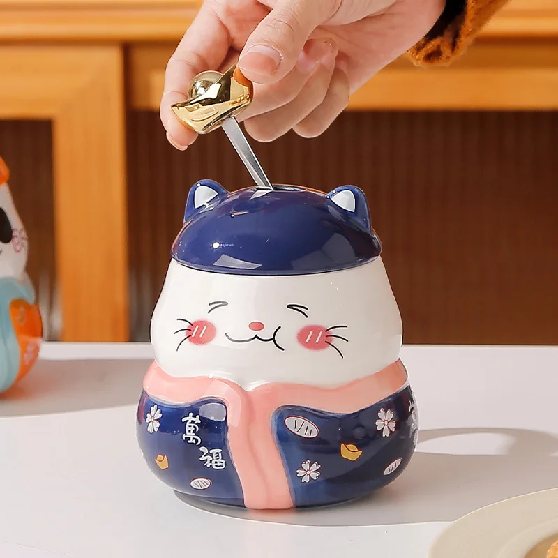 Cute Japanese Lucky Cat Porcelain Tea Set Creative Maneki Neko Ceramic Tea Cup Pot with Strainer Lovely Plutus Cat Teapot Mug