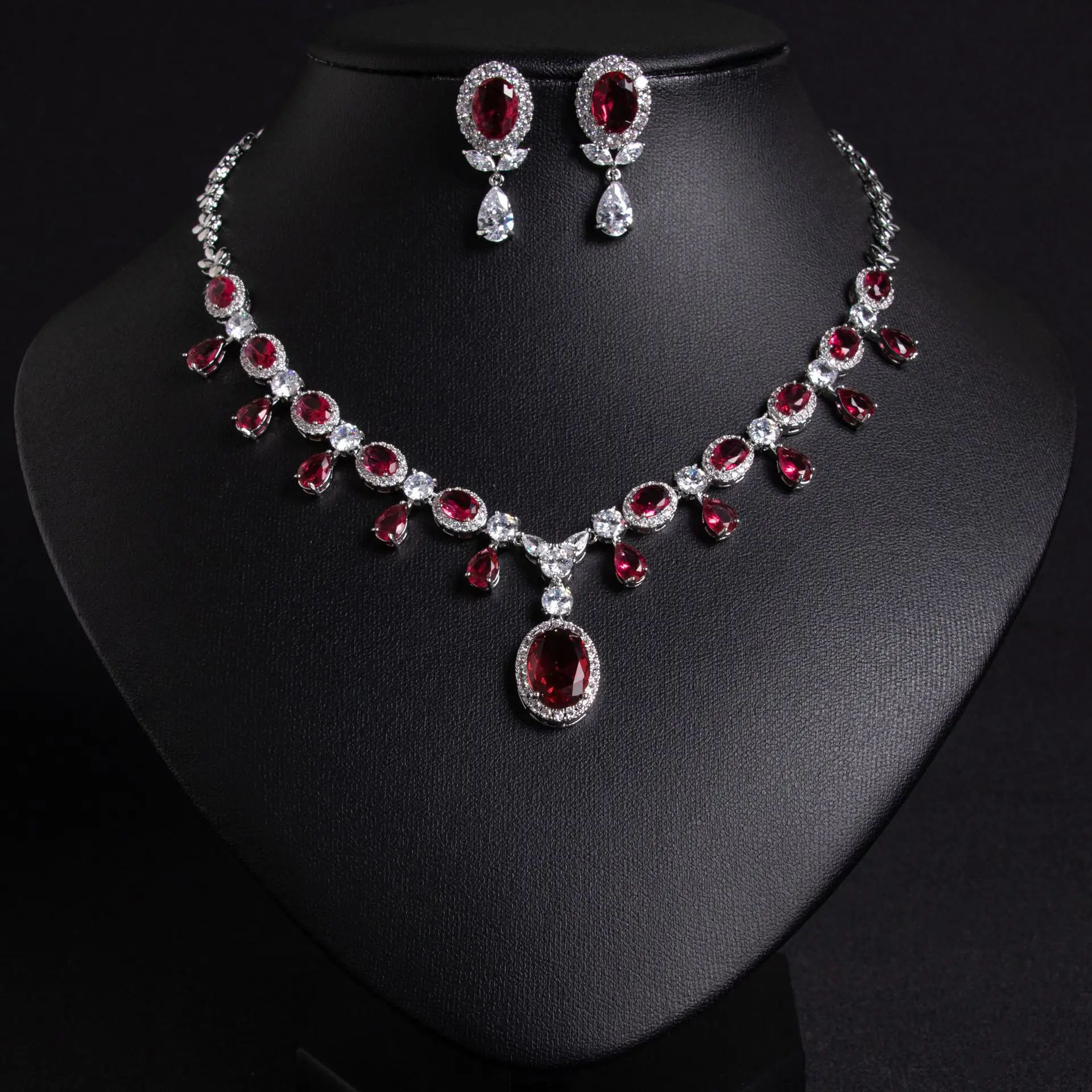 

Cross-border jewelry set, brand new shiny inlaid with diamonds, luxury women's wedding accessories, necklaces, earrings wholesal