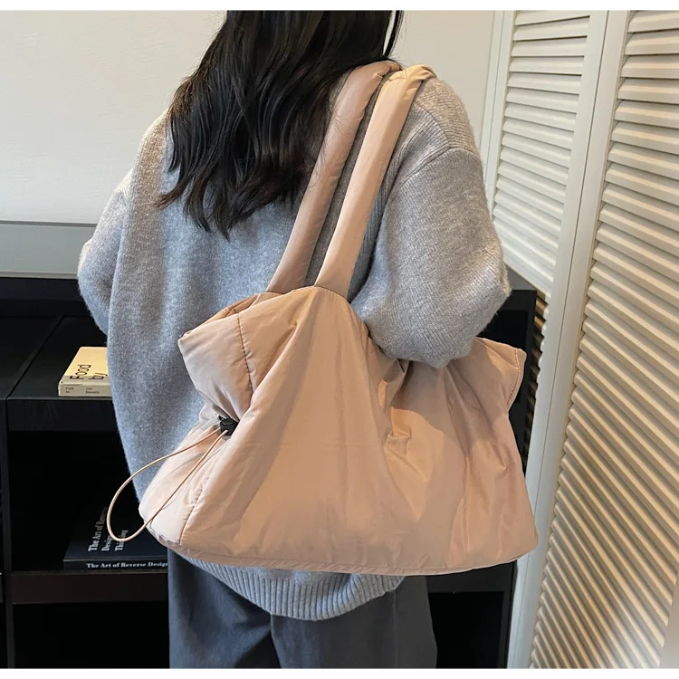 Herbst Winter Baumwolle Umhängetasche Frauen Stilvolle Tote Satchel Handtasche Geräumige Nylon Geldbörse für Arbeit Pendeln und Reisen – Detail 30