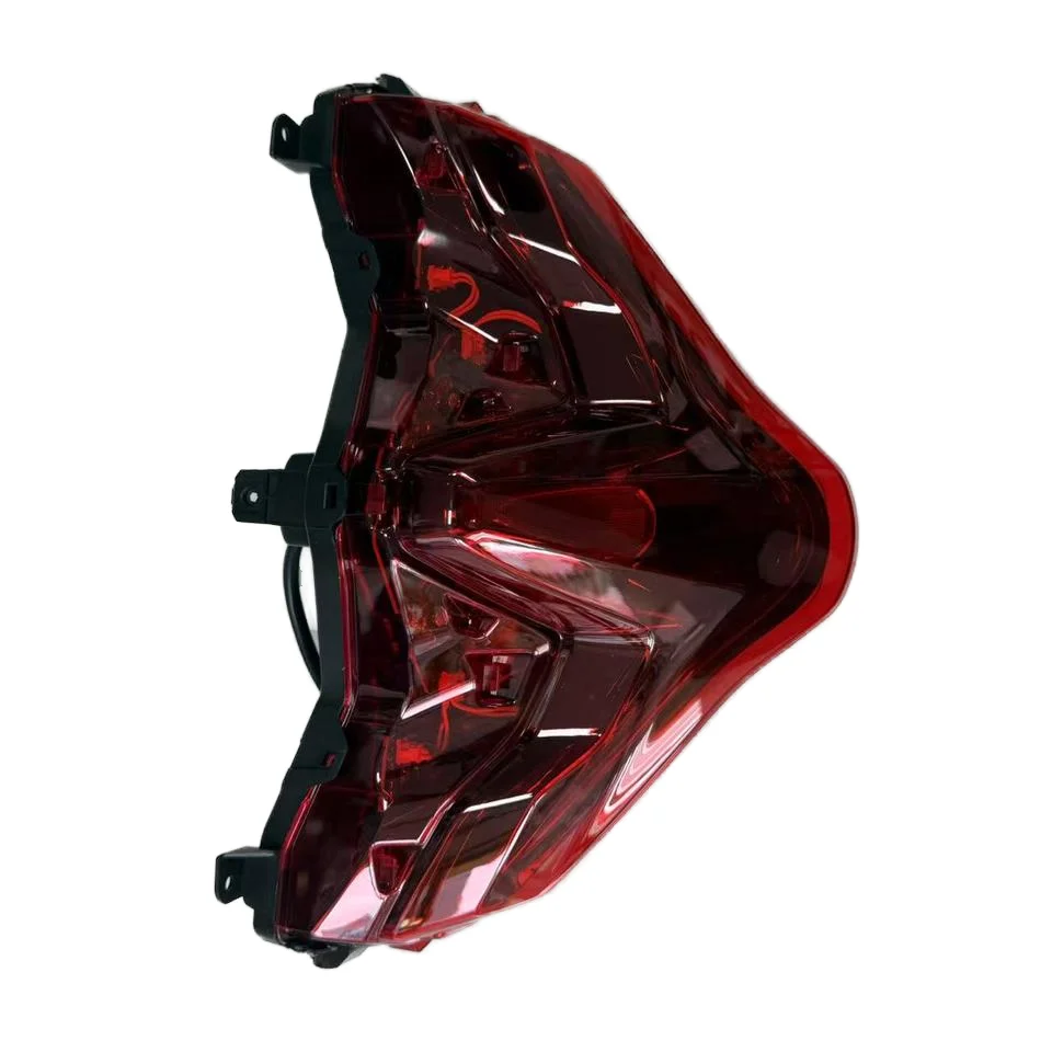 ไฟท้ายมอเตอร์ไซค์ LED รุ่น STLF2023-2024 Tmax 560 สำหรับเปลี่ยนแทนระบบไฟท้าย CFP560A-2