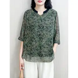 Fashionable Quarter Sleeved Printed Chiffon Shirt for Women in Spring 2024 New Loose Fitting Belly Covering and Age Tops