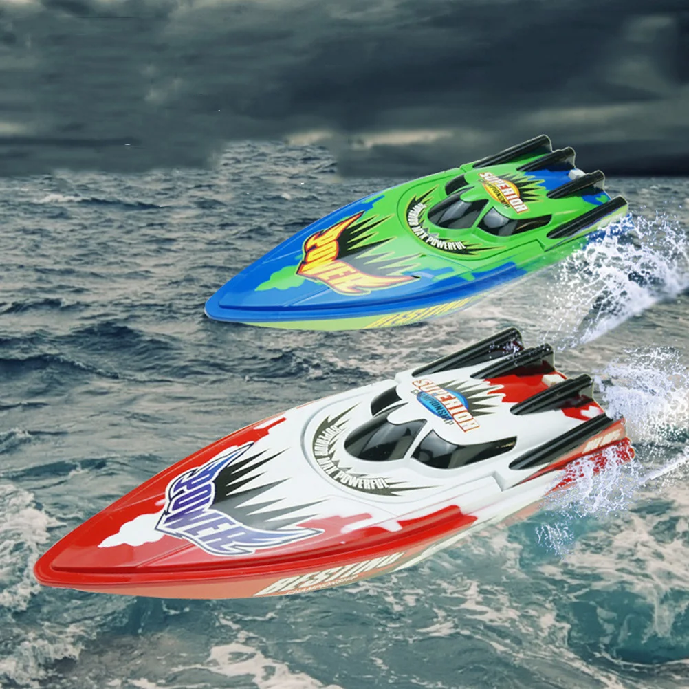 เรือบังคับวิทยุแบบมืออาชีพ High Boat Red รุ่น Quadrocopter ระบบระบายความร้อนที่แข็งแกร่ง กันน้ำสองชั้น รูปทรงน้ำพุ