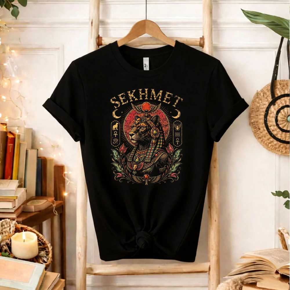 Vintage Realistic Sekhmet Lion Goddess Floral Wreath Hieroglyph Graphic Tshirt Egyptian Warrior God Cotton Gothic Casual Top